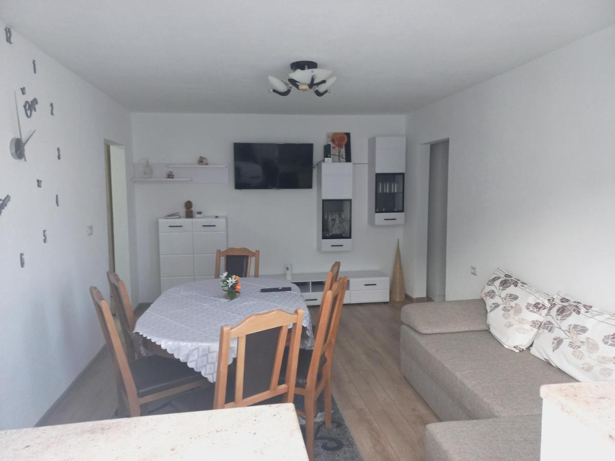 Apartament Bianca Campulung Moldovenesc Ngoại thất bức ảnh